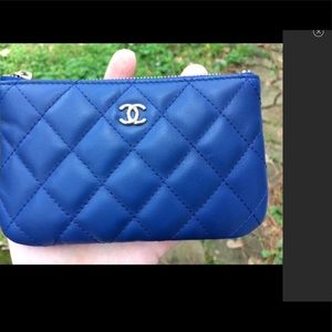 CHANEL O-Case